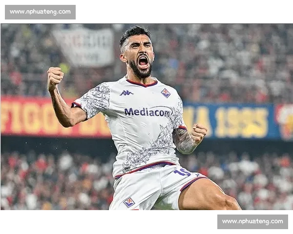 塞维利亚官宣签下西班牙前锋阿尔方 - 冈萨雷斯，合同至 2028 年