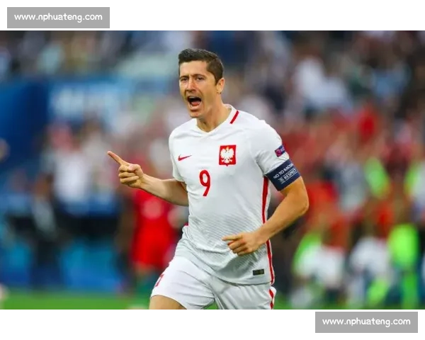 格罗西茨基：渴望回归波兰国家队，与莱万关系未受风波影响