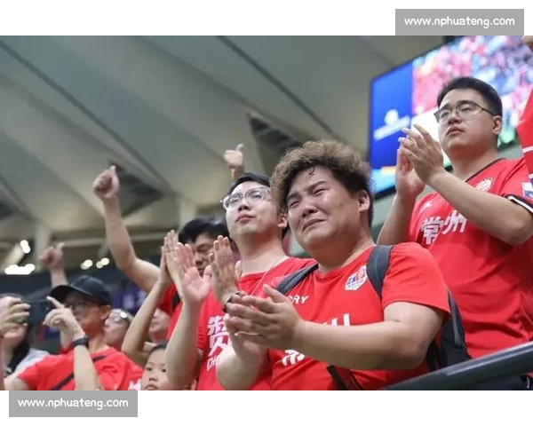 2026世界杯小组赛，球迷的呐喊声是球队最强的后盾