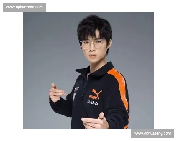 震惊！退役电竞选手跨界玩这个，评论节目直呼内行！